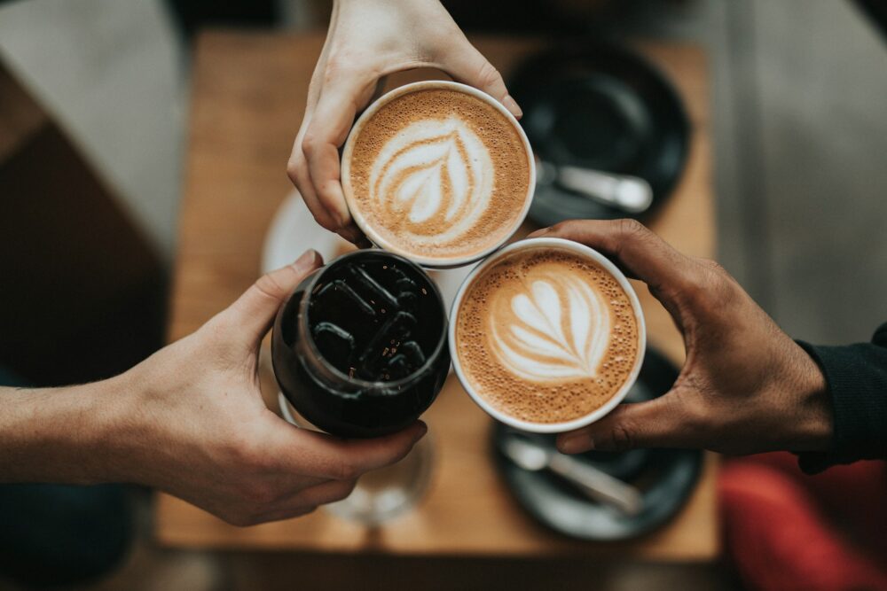 No momento, você está visualizando CAFEÍNA: Descubra por que a maioria das pessoas toma café de forma errada