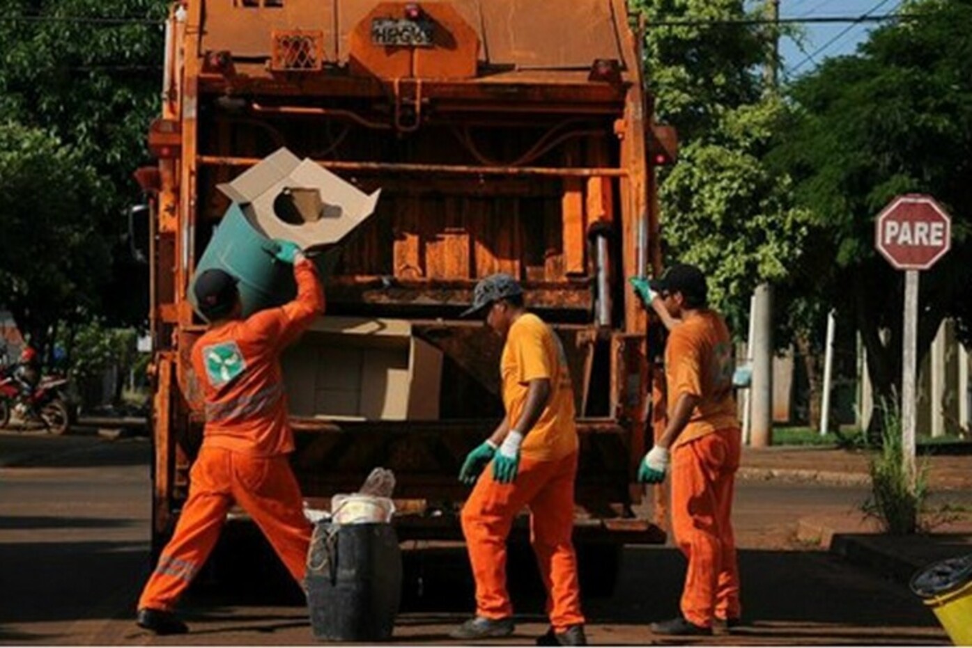 No momento, você está visualizando Prefeitura de Dourados terá pontos de coleta de resíduos e mutirão de limpeza nos bairros