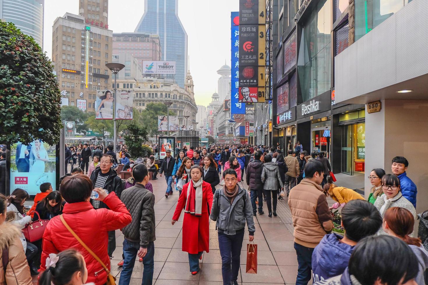 No momento, você está visualizando China eleva estímulo para proteger economia e atingir meta para PIB