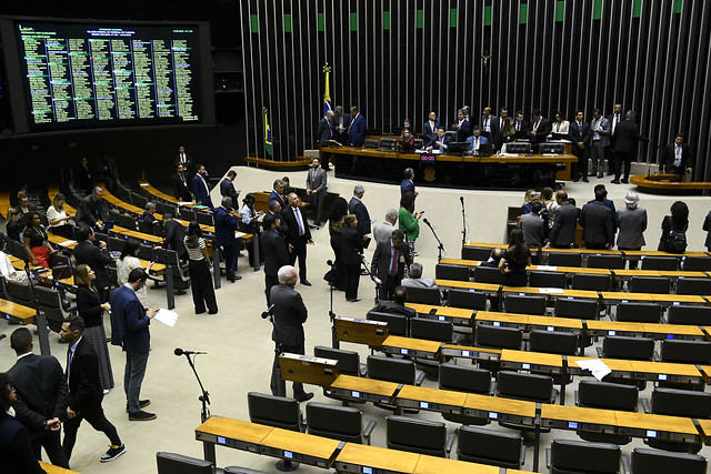 No momento, você está visualizando Congresso aprova novas regras para pagamento de emendas parlamentares