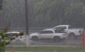 Leia mais sobre o artigo Campo Grande deve ter um dia com pancadas de chuva fortes e rápidas nesta quarta-feira (16)