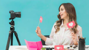 Leia mais sobre o artigo Mulheres são maioria entre influenciadores no Brasil, mas até no digital ganham menos