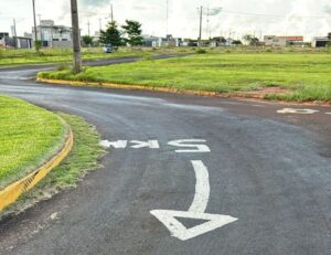 Leia mais sobre o artigo TRÂNSITO DE NAVIRAÍ: “É proibido pintar faixas nas avenidas e ruas da cidade por conta própria”