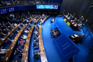 Leia mais sobre o artigo Divórcio unilateral, herança e uso de IA; as regras no Novo Código Civil