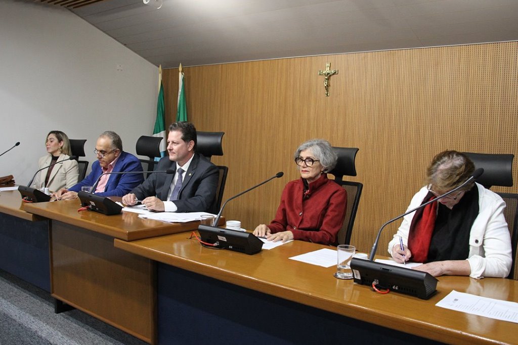 No momento, você está visualizando ALEMS: Frente parlamentar fortalece ações em defesa dos idosos em Mato Grosso do Sul