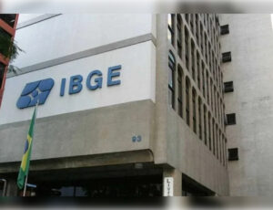 Leia mais sobre o artigo Desemprego sobe em 12 estados brasileiros no 1º trimestre de 2025, diz IBGE