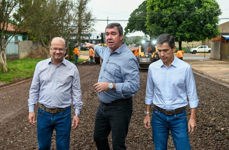 No momento, você está visualizando Em Dourados, Governo de MS valoriza setor agropecuário e garante obras de infraestrutura