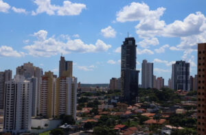 Leia mais sobre o artigo Semana em MS será de tempo firme, calor e baixa umidade, com chance de pancadas isoladas