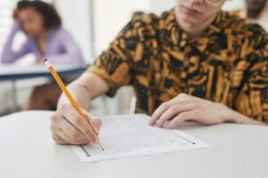 Leia mais sobre o artigo Semana em MS inicia com 41 vagas no serviço público com salários de até R$ 15,4 mil