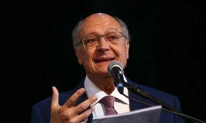 Leia mais sobre o artigo Tarifas dos EUA vão ajudar agro no Brasil, diz Alckmin