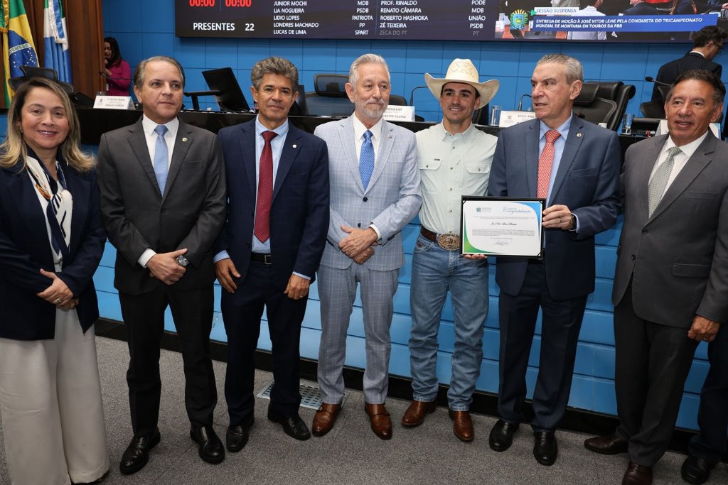 No momento, você está visualizando ALEMS: Deputados aprovam 3 projetos e homenageiam ‘fenômeno dos rodeios’
