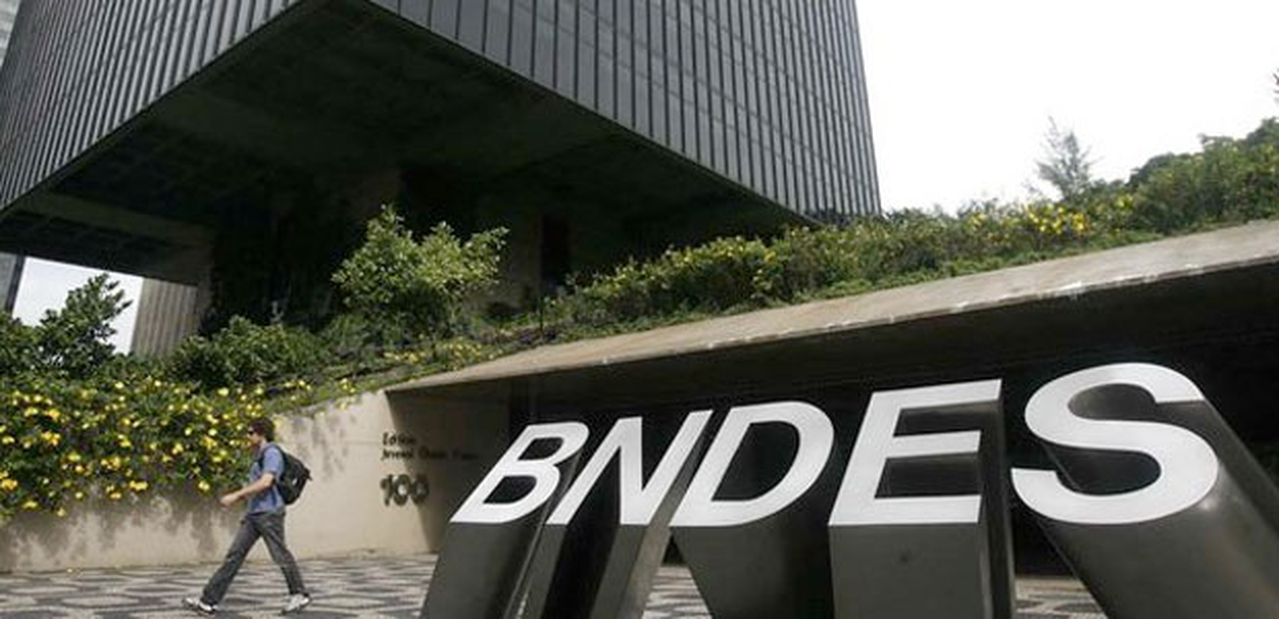 No momento, você está visualizando BNDES recusou R$ 806 milhões em créditos a produtores rurais que desmataram