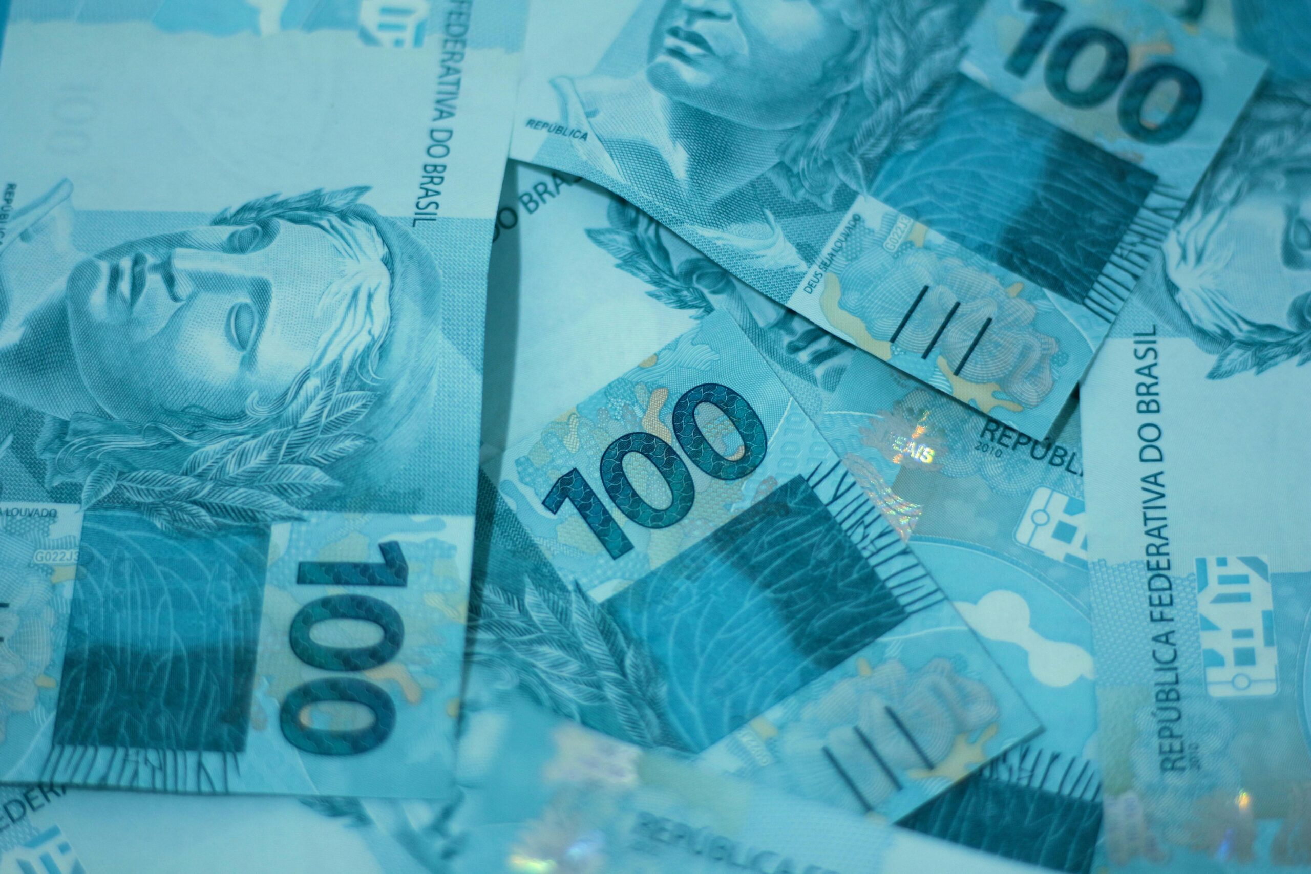 No momento, você está visualizando Brasil registra déficit em conta corrente de US$ 2,93 bi em maio, menor que esperado
