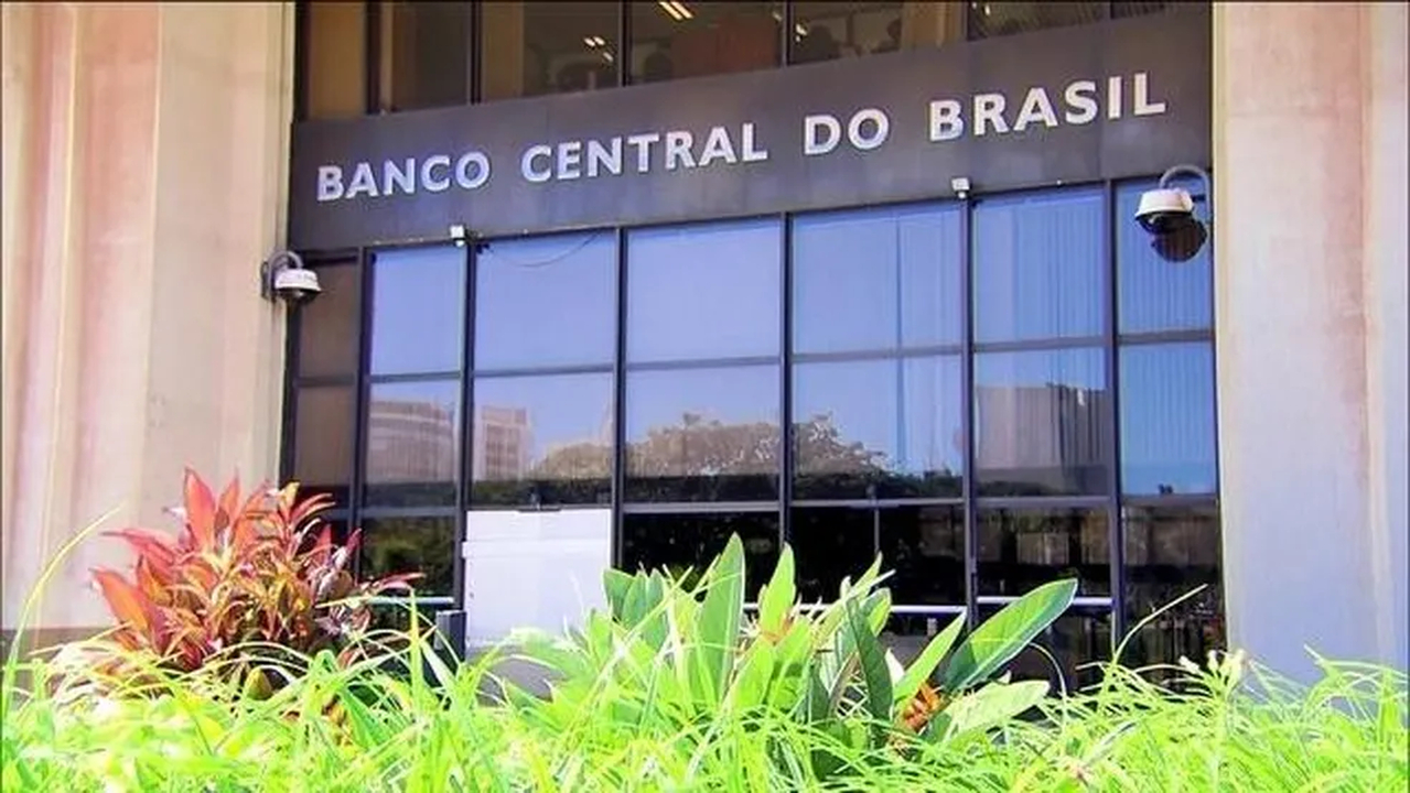 No momento, você está visualizando Estatais federais têm déficit recorde de R$ 2,73 bi em 2025, mostra BC