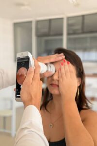 Leia mais sobre o artigo Parceria leva exames oftalmológicos gratuitos e tecnologia de ponta para prevenir a cegueira em Campo Grande