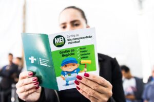 Leia mais sobre o artigo MEI pode economizar com saúde, crédito e até carro