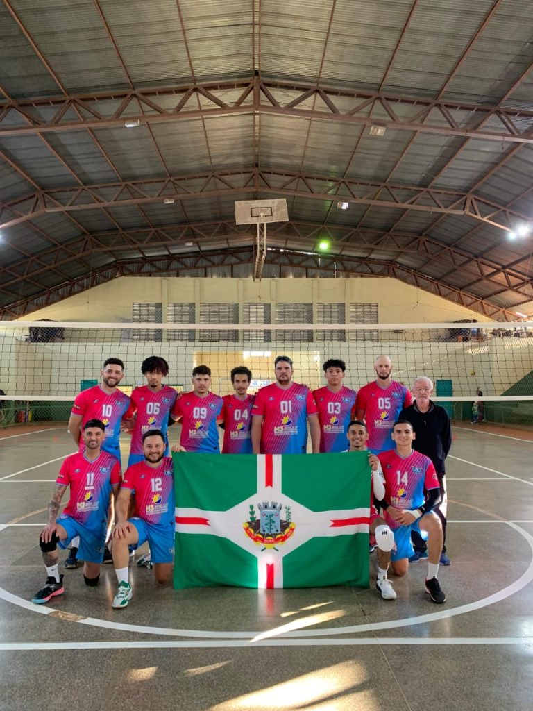 No momento, você está visualizando Copa Conesul de Voleibol define finalistas da edição 2025; Naviraí avança à final do masculino e disputa o 3º e 4º lugar no feminino, com apoio da GEREL