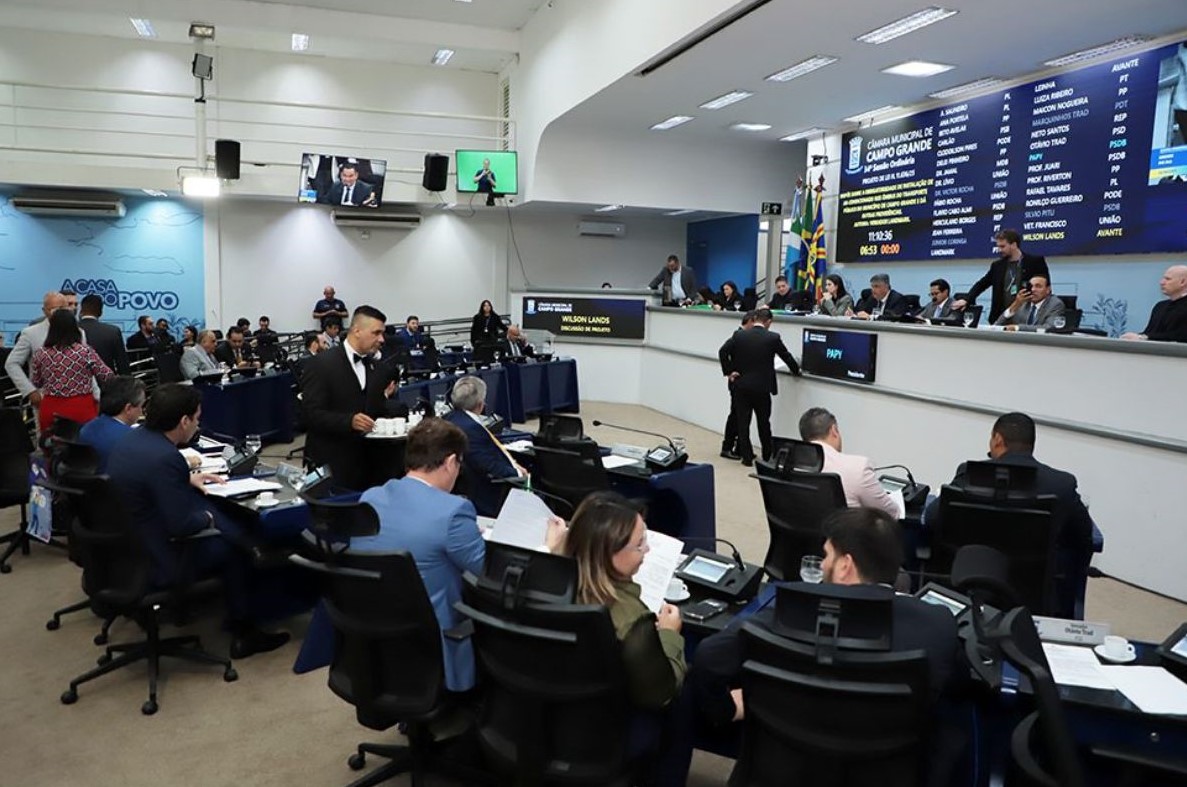 No momento, você está visualizando Câmara aprova projeto que determina ônibus com ar-condicionado no transporte coletivo