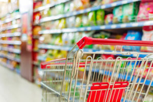 Leia mais sobre o artigo Supermercados têm falta de trabalhadores e recorrem até a Exército para preencher 350 mil vagas
