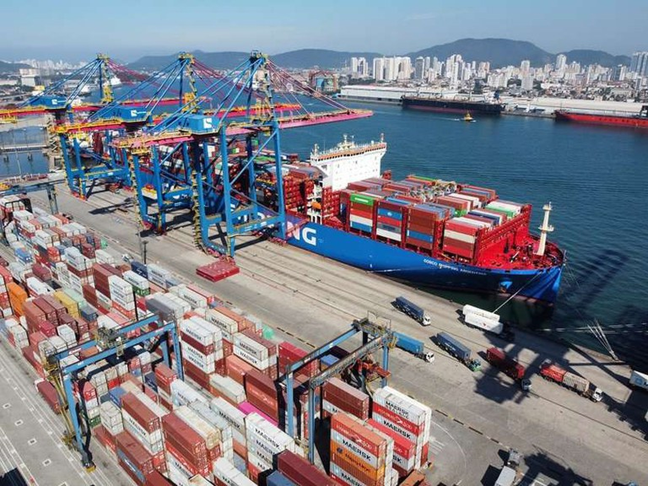 No momento, você está visualizando Com peso valorizado, Brasil amplia exportações para a Argentina, inclusive de carnes