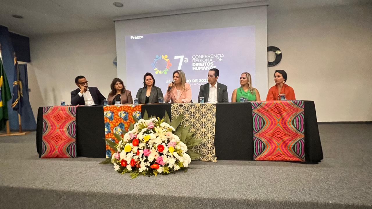 No momento, você está visualizando Conferência Regional de Direitos Humanos aprova 30 propostas para evento estadual