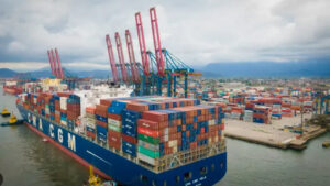 Leia mais sobre o artigo Com guerras e tarifaço, exportação do Brasil deve crescer 0,1% em relação a 2024