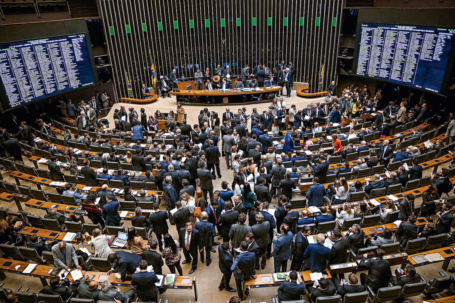 No momento, você está visualizando Comissão aprova renegociação de dívidas rurais do Pronaf e Pronamp