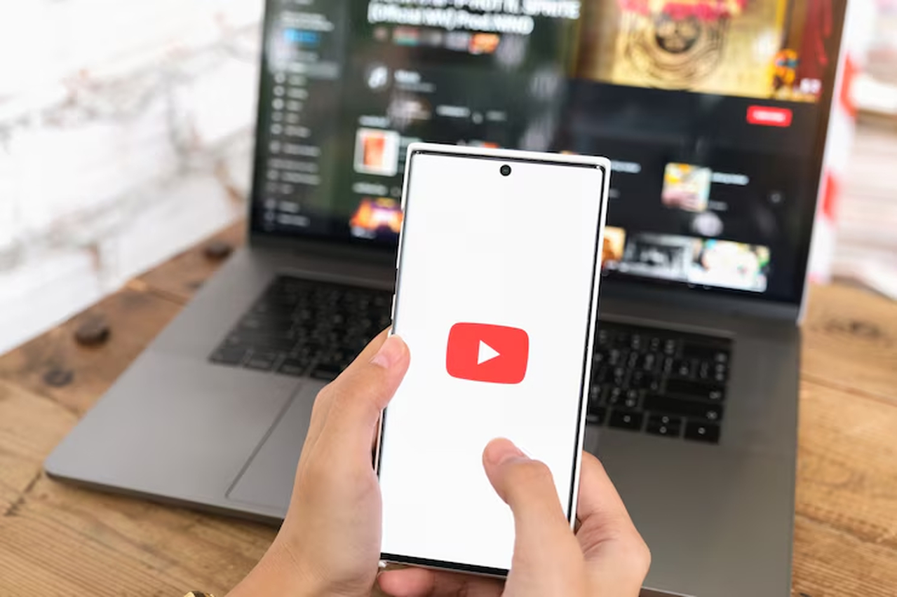 No momento, você está visualizando Como baixar músicas do YouTube de modo fácil e rápido