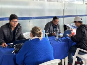 Leia mais sobre o artigo Emprega CG registra uma contratação a cada quatro minutos em ação itinerante na cidade de Campo Grande
