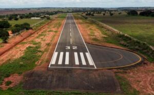 Leia mais sobre o artigo Obra no aeródromo de Aquidauana terá investimento superior a R$ 1,8 milhão para implantação de cerca operacional