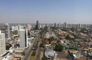 Leia mais sobre o artigo Sol predomina em Campo Grande, enquanto no interior de MS registra calor ameno