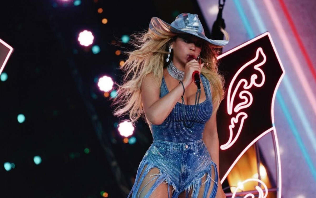No momento, você está visualizando Músicas inéditas da cantora Beyoncé são roubadas de carro alugado durante turnê nos EUA