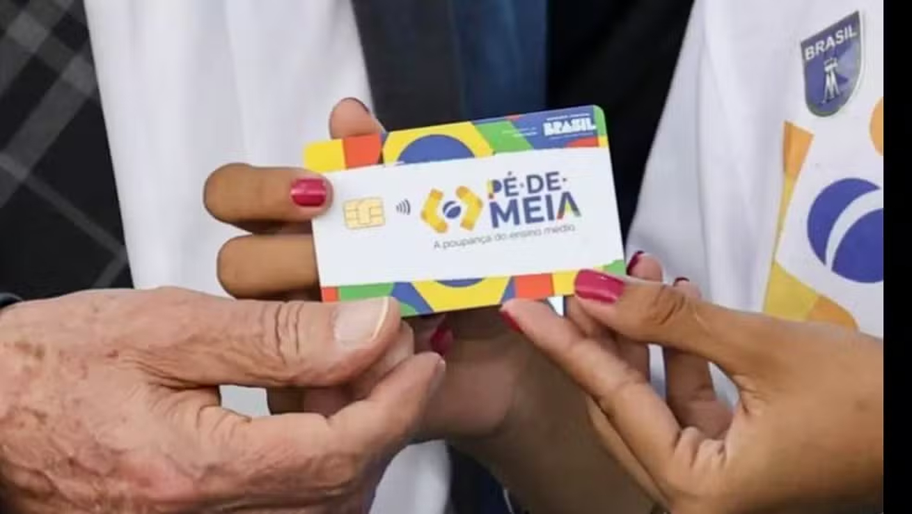 No momento, você está visualizando Pé-de-Meia pagará R$ 200 a alunos da rede pública até 4 de agosto