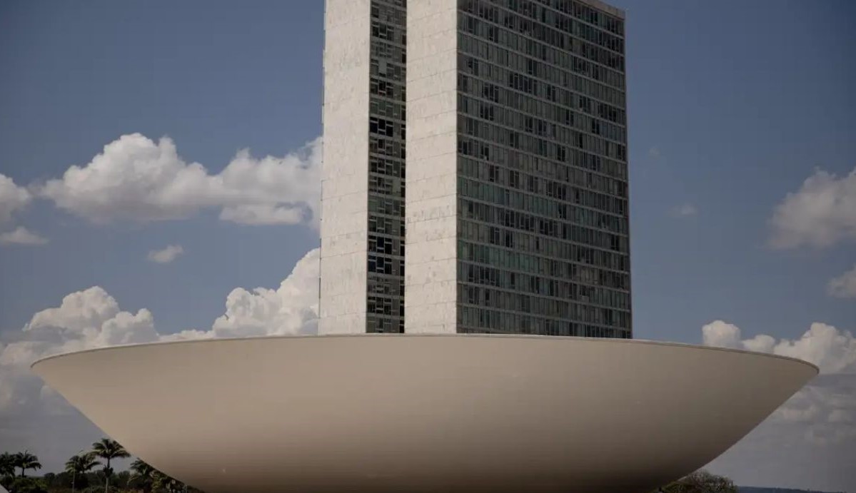 No momento, você está visualizando Câmara aumenta tempo mínimo para progressão de pena por homicídio