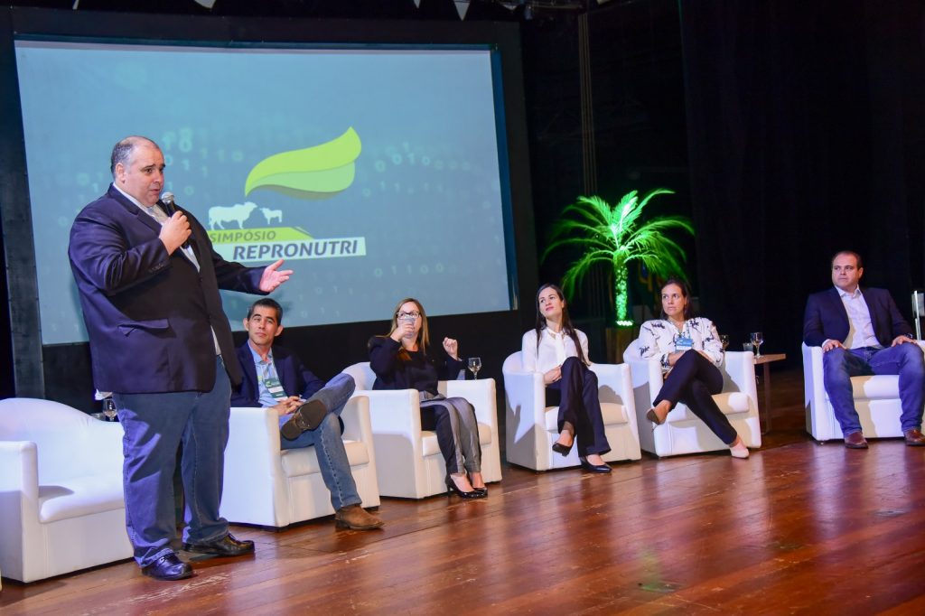 No momento, você está visualizando Repronutri 2025 reunirá especialistas para debater o futuro da pecuária em MS, dias 29 e 30