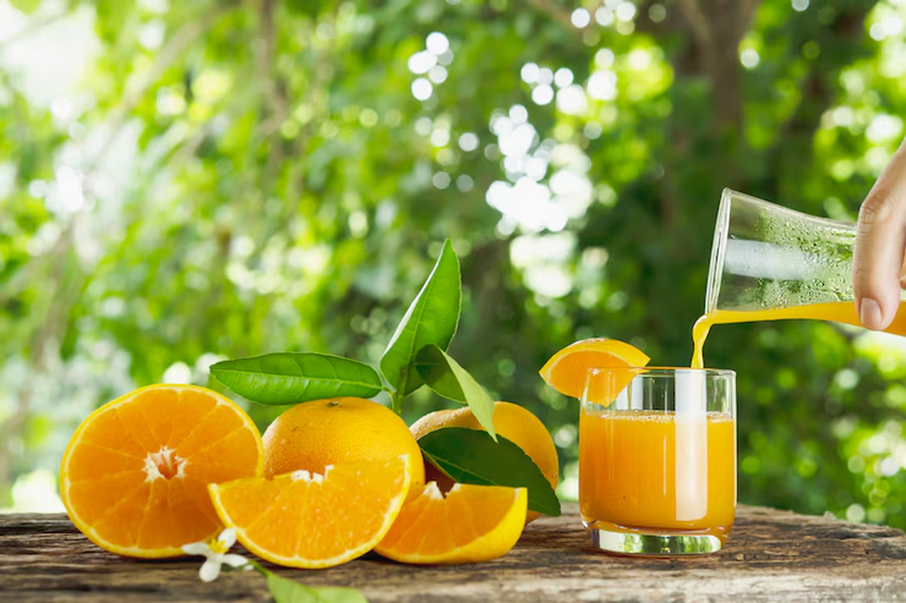 No momento, você está visualizando Tarifa de 50% de Donald Trump pode zerar exportação de suco de laranja brasileiro para os EUA, diz CNA