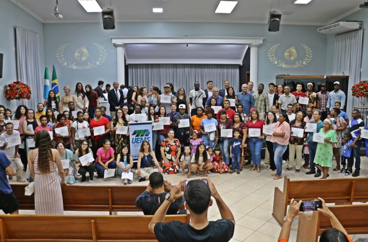 No momento, você está visualizando UEMS ACOLHE: Um farol de integração para mais de 30 nacionalidades em Mato Grosso do Sul