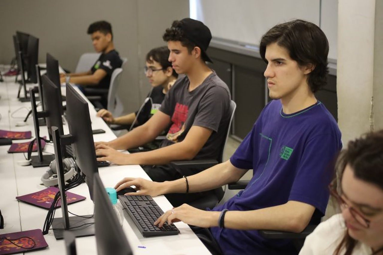 No momento, você está visualizando VOUCHER DESENVOLVEDOR: 238 alunos de cinco municípios já estão prontos para o mercado de tecnologia de MS