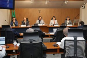 Leia mais sobre o artigo ALEMS: CCJR é favorável a PL com Política Estadual de Apoio às Trilhas e Rotas Ecológicas