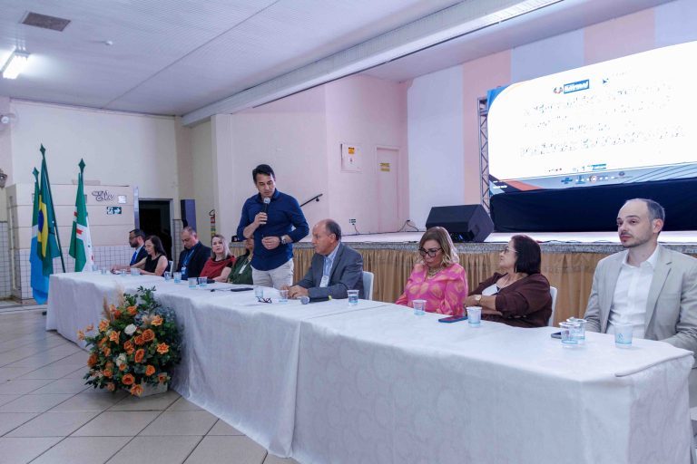 No momento, você está visualizando Encontro em Naviraí debateu novas politicas Educacionais para o MS