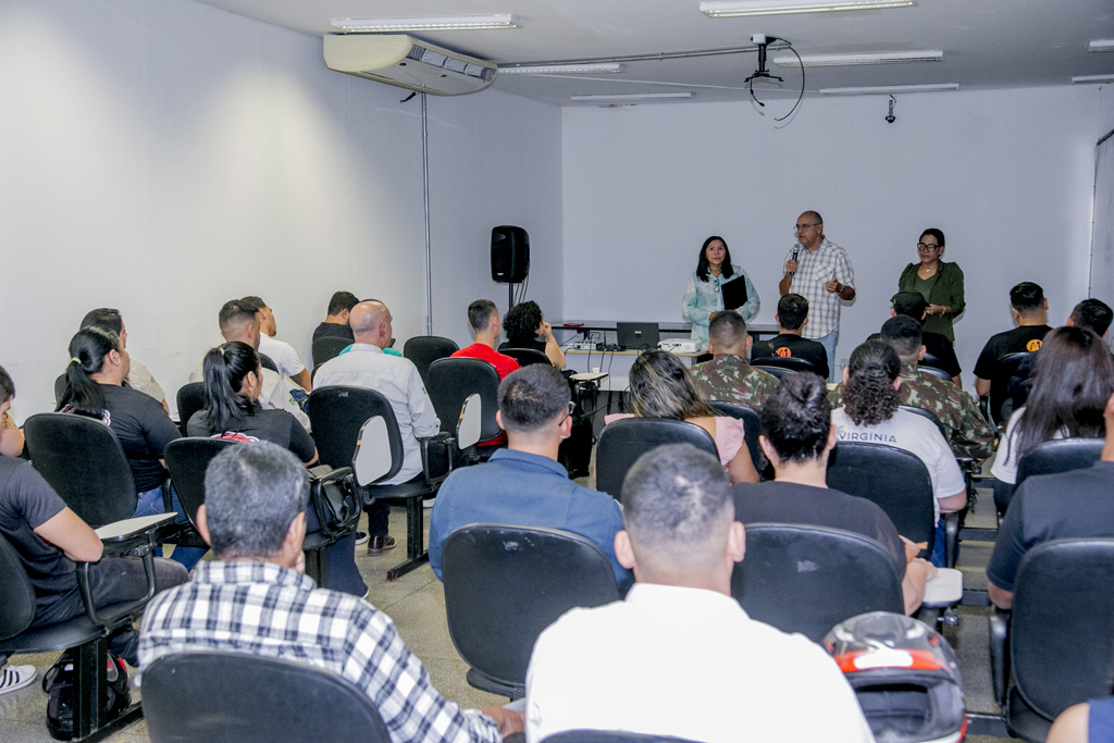 No momento, você está visualizando CORUMBÁ: Capacitação promovida pela Prefeitura foca em excelência no atendimento e liderança