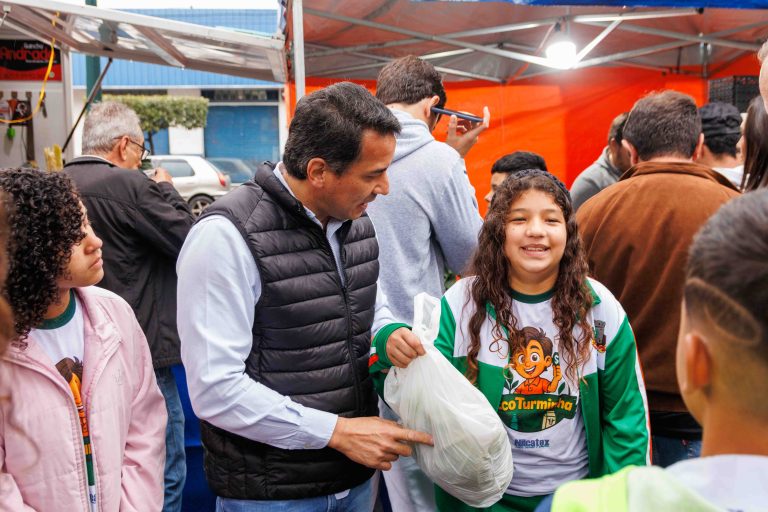 No momento, você está visualizando EcoTurminha; Reciclagem por Alimentos Saudáveis e Renda para a Agricultura Familiar em Naviraí