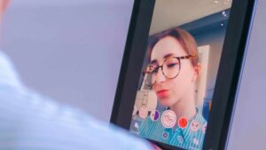 Leia mais sobre o artigo Experimente: 5 apps de filtros para testar nas fotos do Instagram em 2025