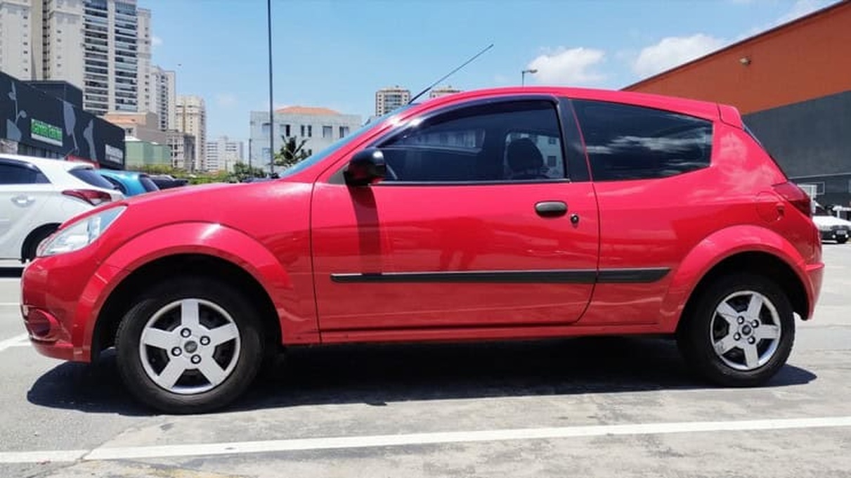 Ford Ka 1.0 flex 2009. Foto: Reprodução/Shutterstock.com