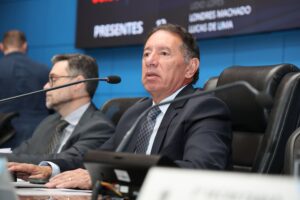 Leia mais sobre o artigo ALEMS: Seminário vai debater PEC que regulamenta carreira dos agentes de saúde e endemias