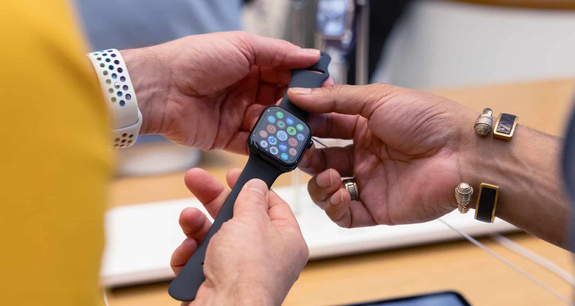 No momento, você está visualizando Aprenda a carregar seu Apple Watch mais rápido