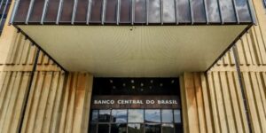 Leia mais sobre o artigo Banco Central prevê crescimento de 1,5% para o PIB em 2026