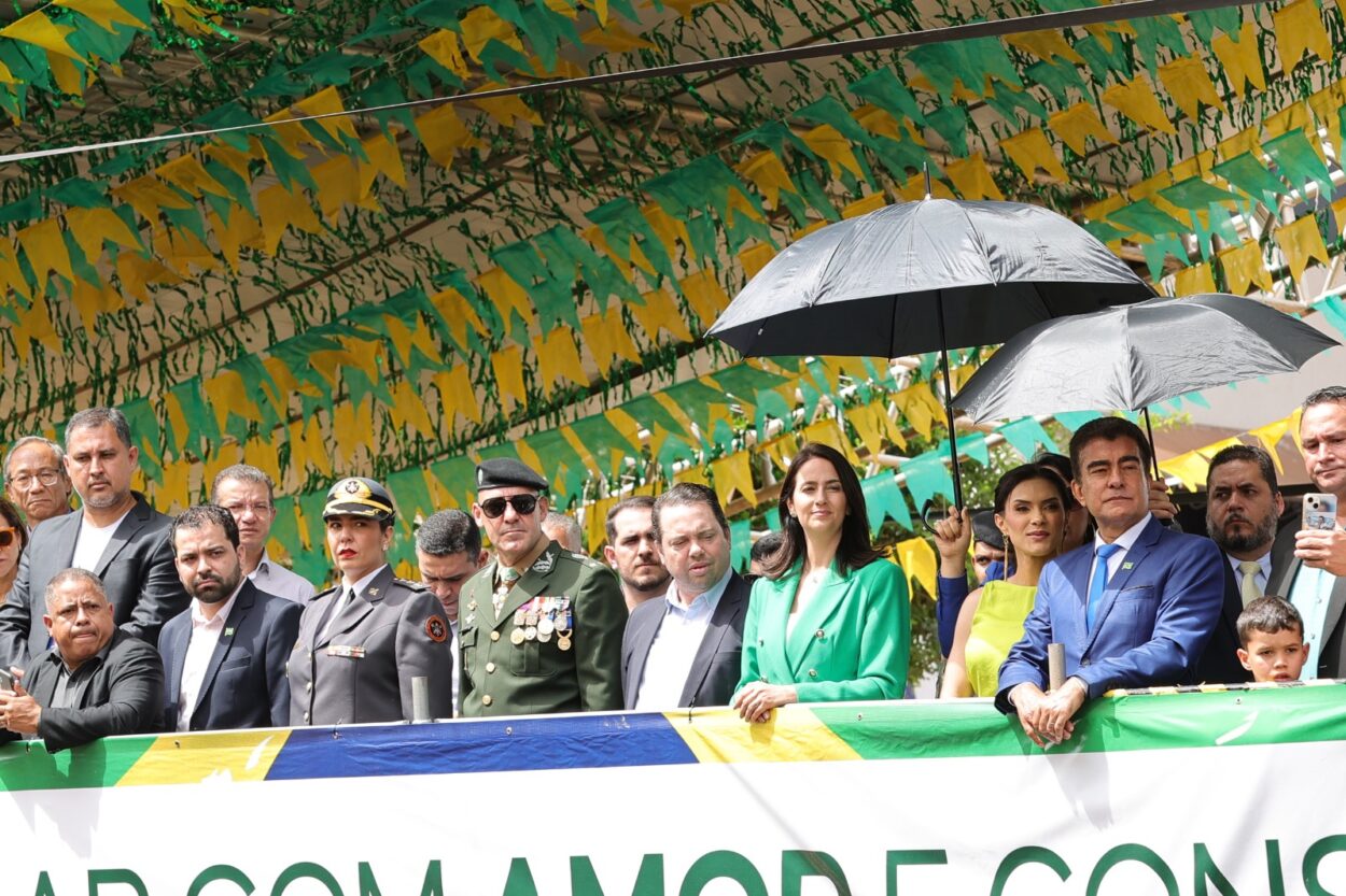 No momento, você está visualizando Prefeitura realiza desfile gigante e leva 30 mil pessoas para celebrar o 7 de Setembro