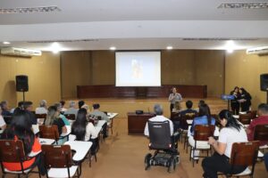 Leia mais sobre o artigo Prefeitura reúne parceiros para encerrar Campanha do Agasalho que atendeu 1.500 famílias