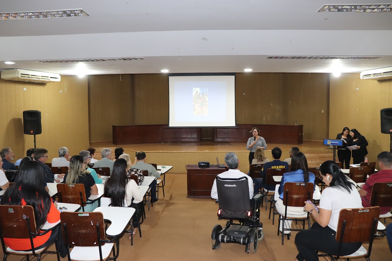 No momento, você está visualizando Prefeitura reúne parceiros para encerrar Campanha do Agasalho que atendeu 1.500 famílias